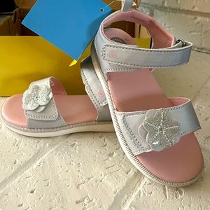 Stride rite toddler girl 9M silver sandals